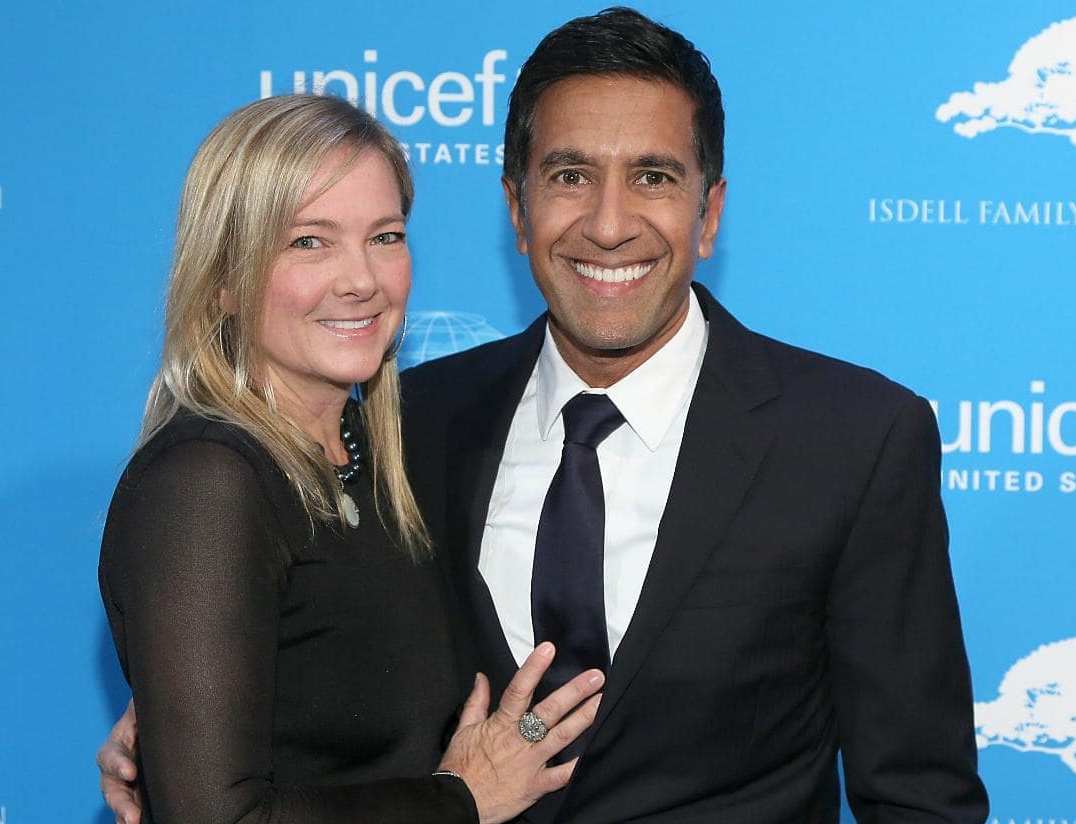 Image of famous doctor, Dr. Sanjay Guptawith his wife, Rebecca Olson Gupta